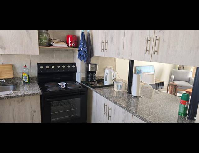 2 BEDROOM TOWNHOUSE FOR SALE IN VERWOERDPARK